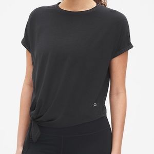 🆕 GapFit Breathe Dolman Sleeve Side-Tie T-Shirt
